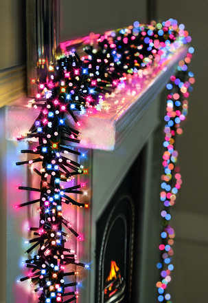 960 Multi-Action LED Cluster Lights Rainbow - Image
