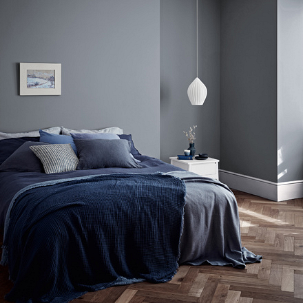 5093435 - Crown - Walls and Ceilings - Matt Emulsion - blue gravel - 2.5L - S1