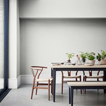 5096480 - Crown - Walls and Ceilings - Matt Emulsion - early dawn - 2.5L - S1