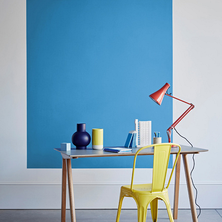 5096493 - Crown - Walls and Ceilings - Matt Emulsion - peek-a-boo blue - 2.5L - S1