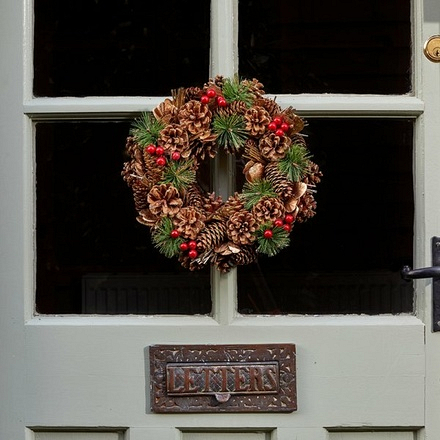 Berry Burst Wreath 36cm - Image