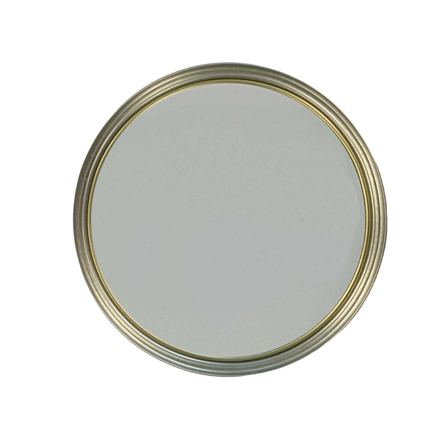 Nellie above tin