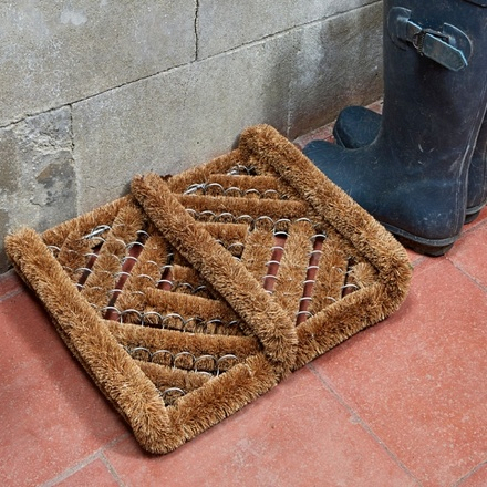 t44614_Smart_Muck_Off_Brush_Mat_32x30_5510001_2